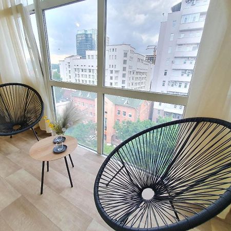 Inn Home Apartments-Olimpiysky Stadium Area Kiev Bagian luar foto
