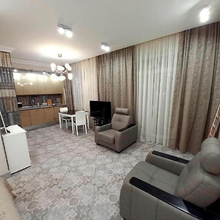 Inn Home Apartments-Olimpiysky Stadium Area Kiev Bagian luar foto