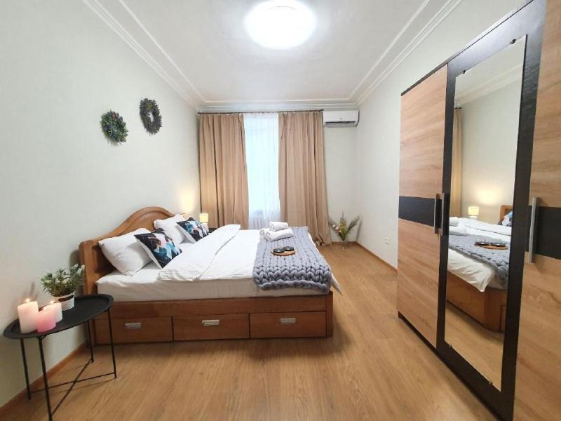 Inn Home Apartments-Olimpiysky Stadium Area Kiev Bagian luar foto